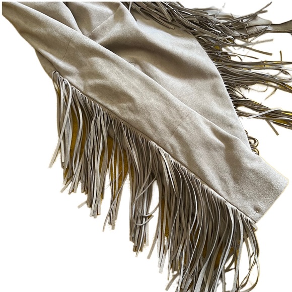 GUESS VINTAGE TAN FAUX SUEDE JACKET WITH FRINGE SIZE XS - Picture 3 of 10